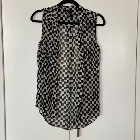 H&M Black & White Patterned Blouse - Picture 2 of 4